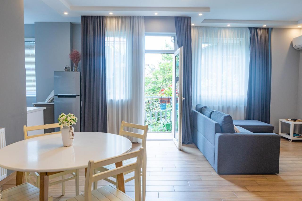 Apartment By The Sheraton Batum Dış mekan fotoğraf